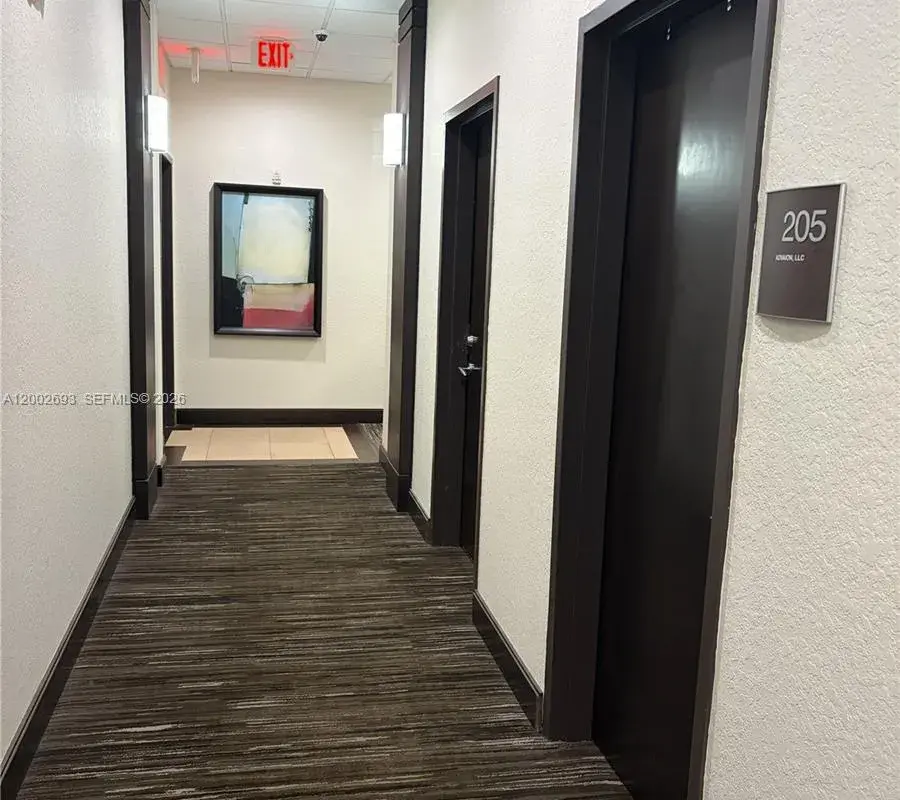 1961 NW 150th Ave # D1, Pembroke Pines FL 33028