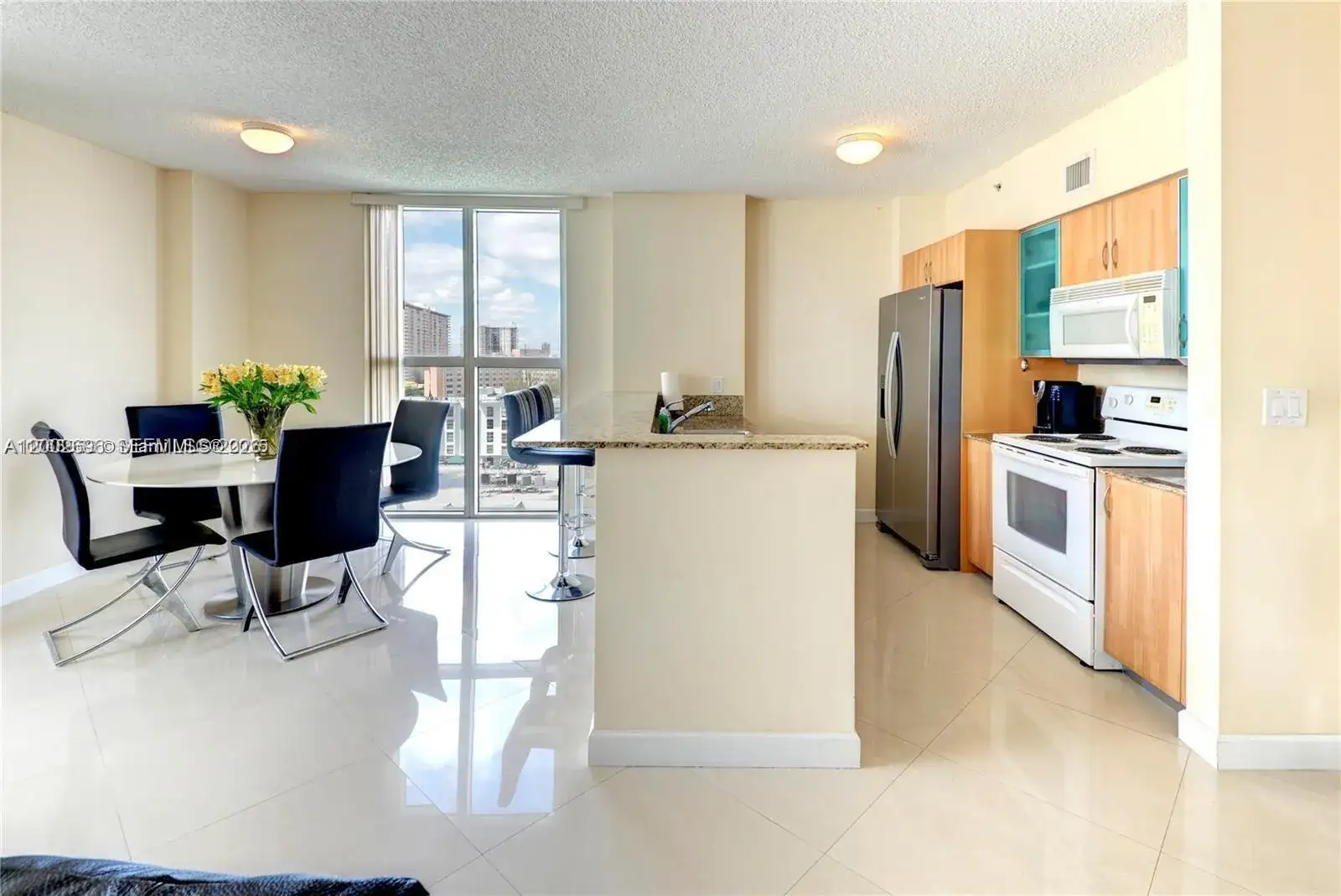 17555 Atlantic Blvd # 902, Sunny Isles Beach FL 33160 photo 2
