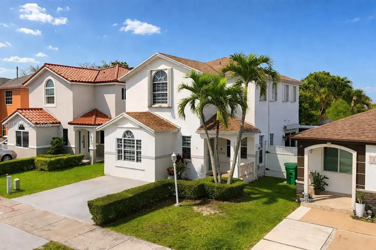 13918 SW 161st Ter, Miami FL 33177