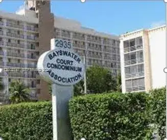 2935 NE 163rd St # 4Q, North Miami Beach FL 33160