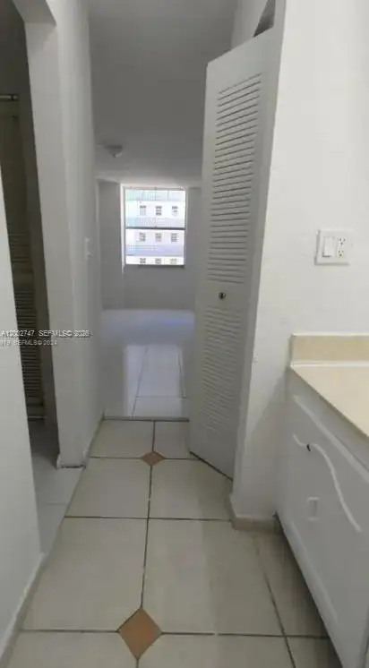 2935 NE 163rd St # 4Q, North Miami Beach FL 33160 photo 4