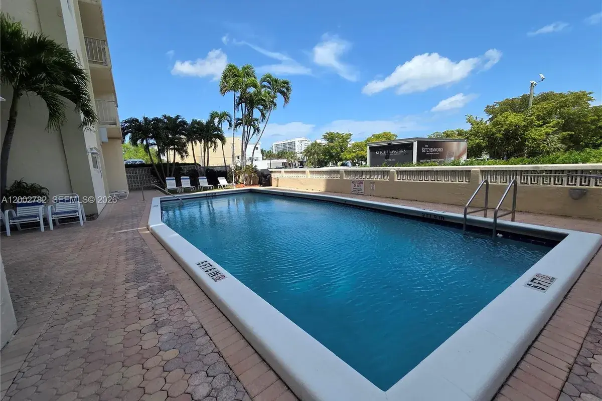 900 NE 18th Ave # 1103, Fort Lauderdale FL 33304