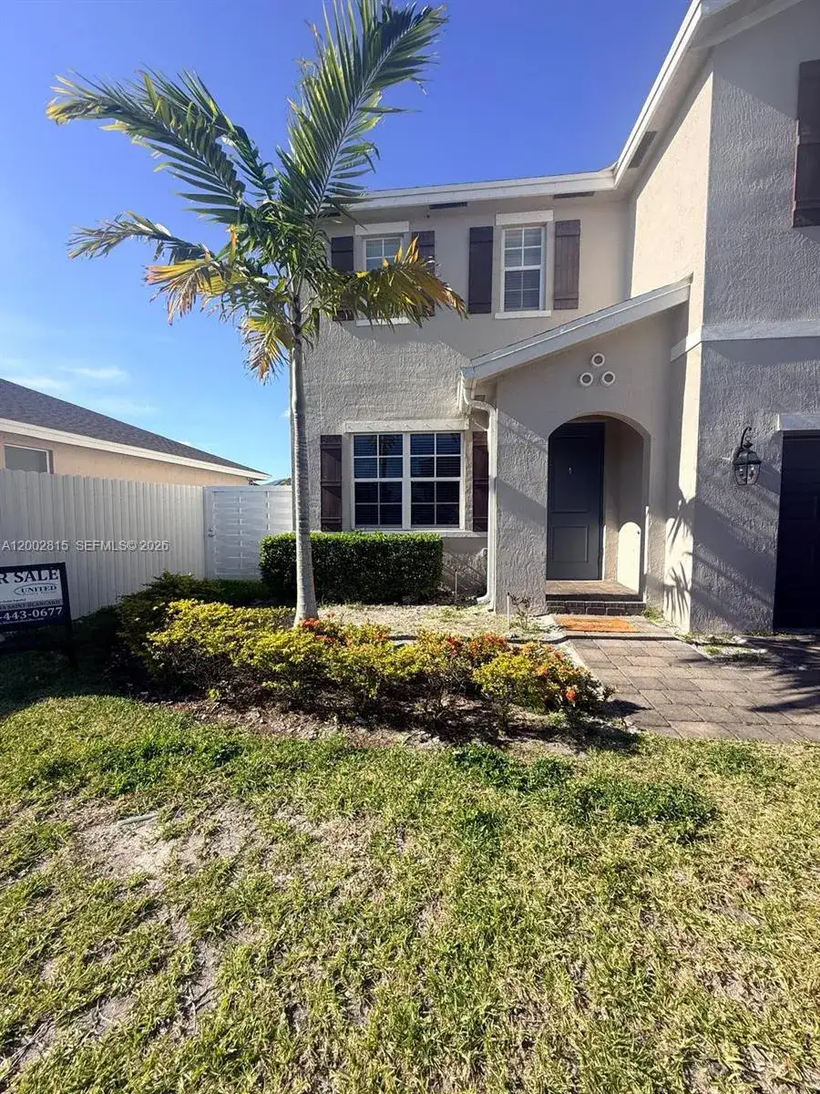 13219 SW 270th Ter, Homestead FL 33032 photo 2