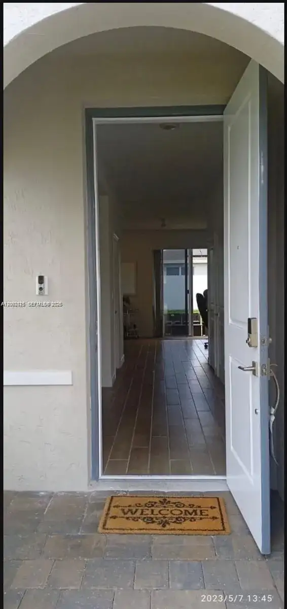 13219 SW 270th Ter, Homestead FL 33032 photo 4