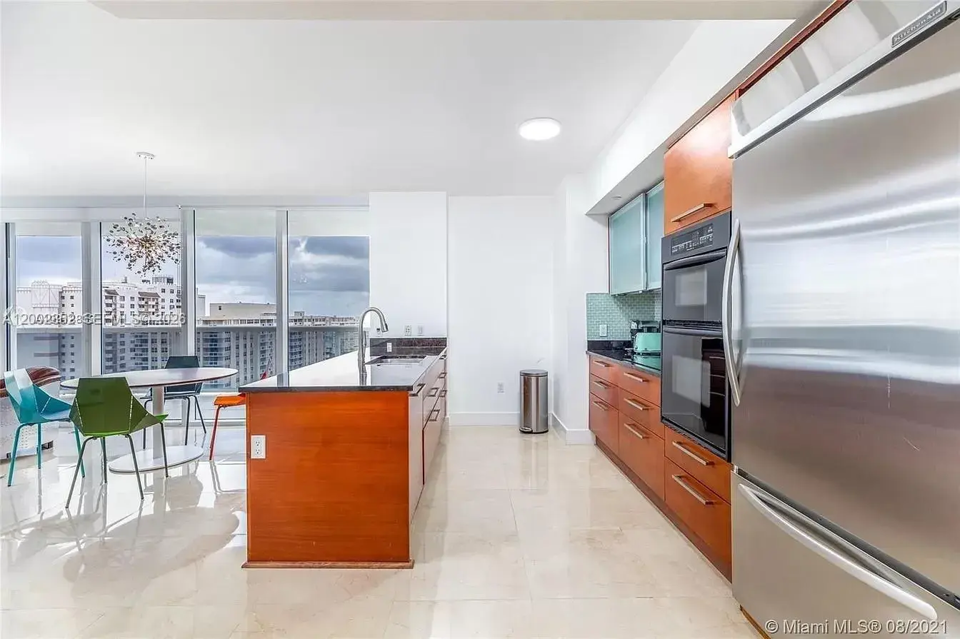 1830 S Ocean Dr # 1606, Hallandale Beach FL 33009