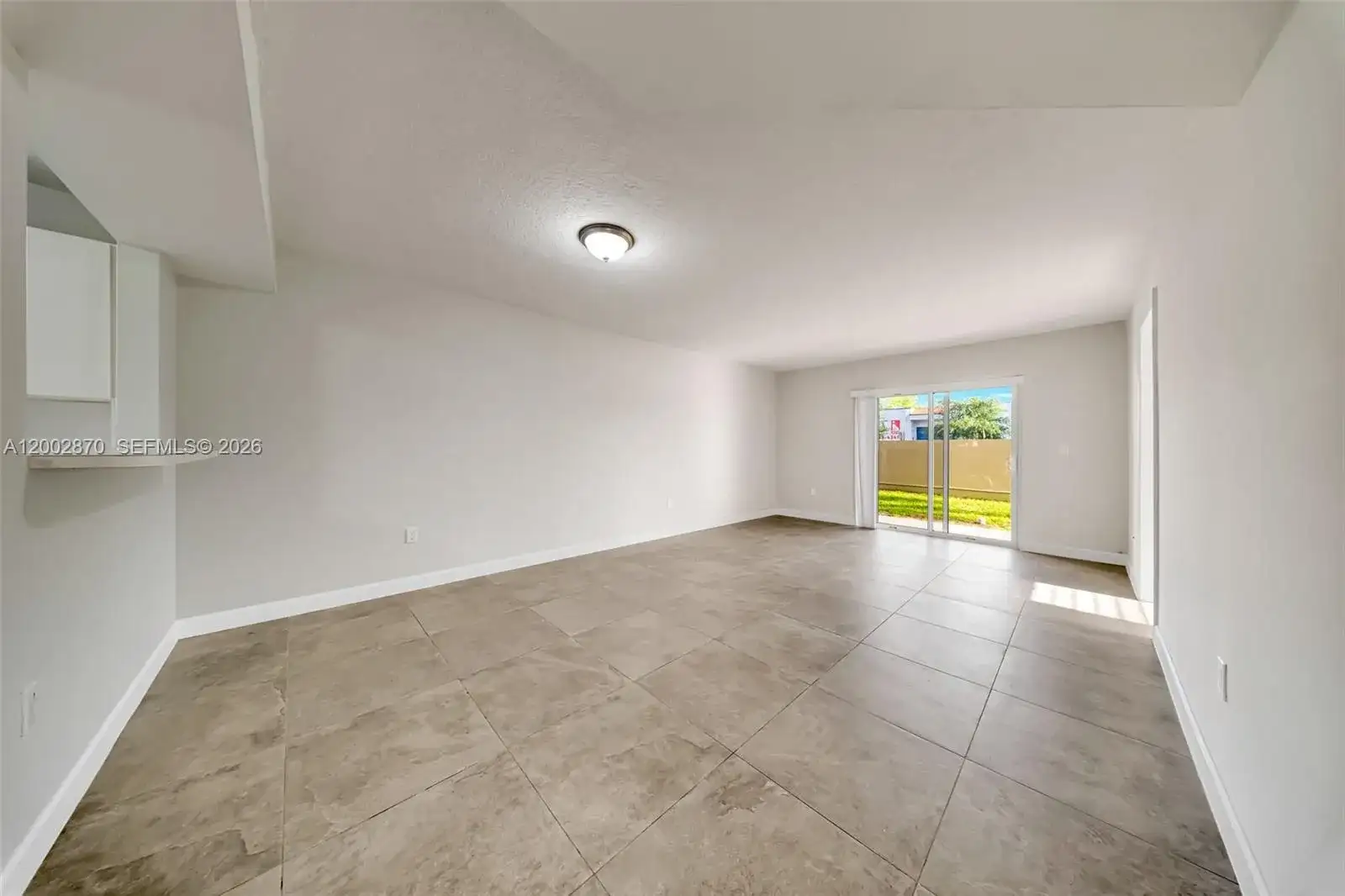 2610 W 76th St # 106, Hialeah FL 33016 photo 5