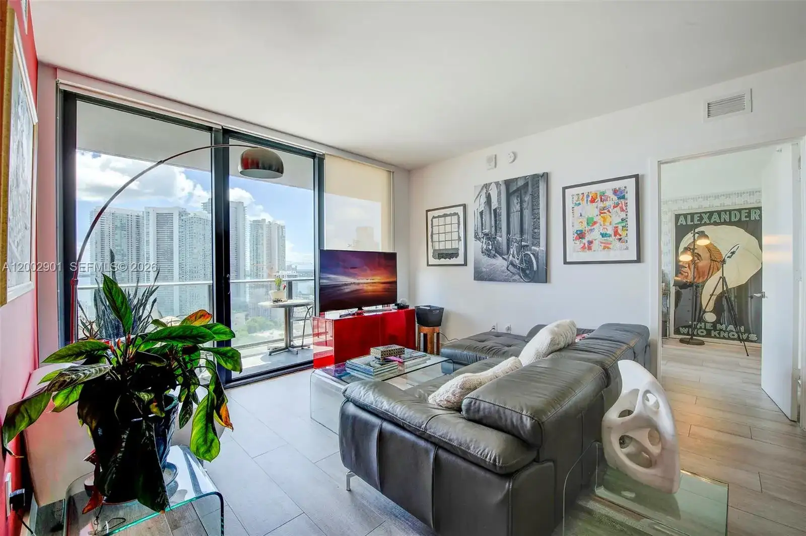 121 NE 34th St # 1607, Miami FL 33137 photo 5