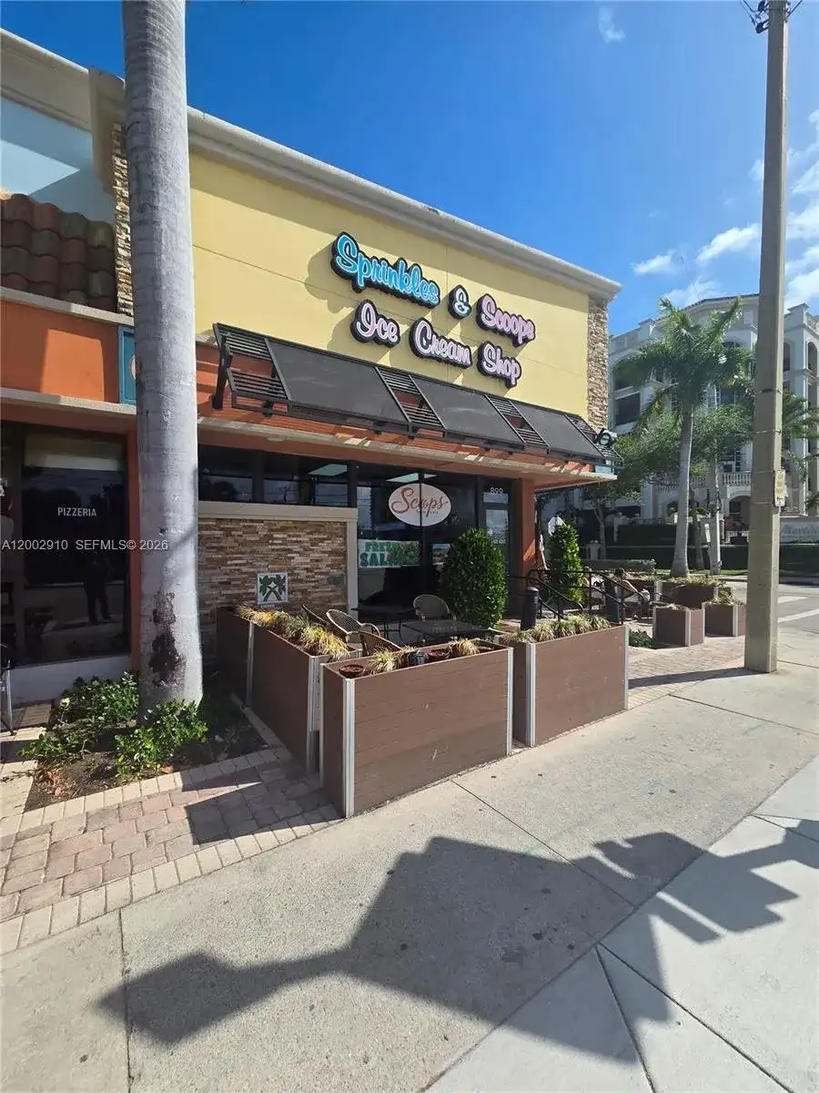 899 E PALMETTO PARK RD, Boca Raton FL 33432
