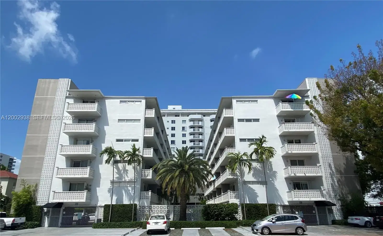 1 bedroom 1 bath Residential for sale at 1620 West Ave # 204, Miami Beach FL 33139