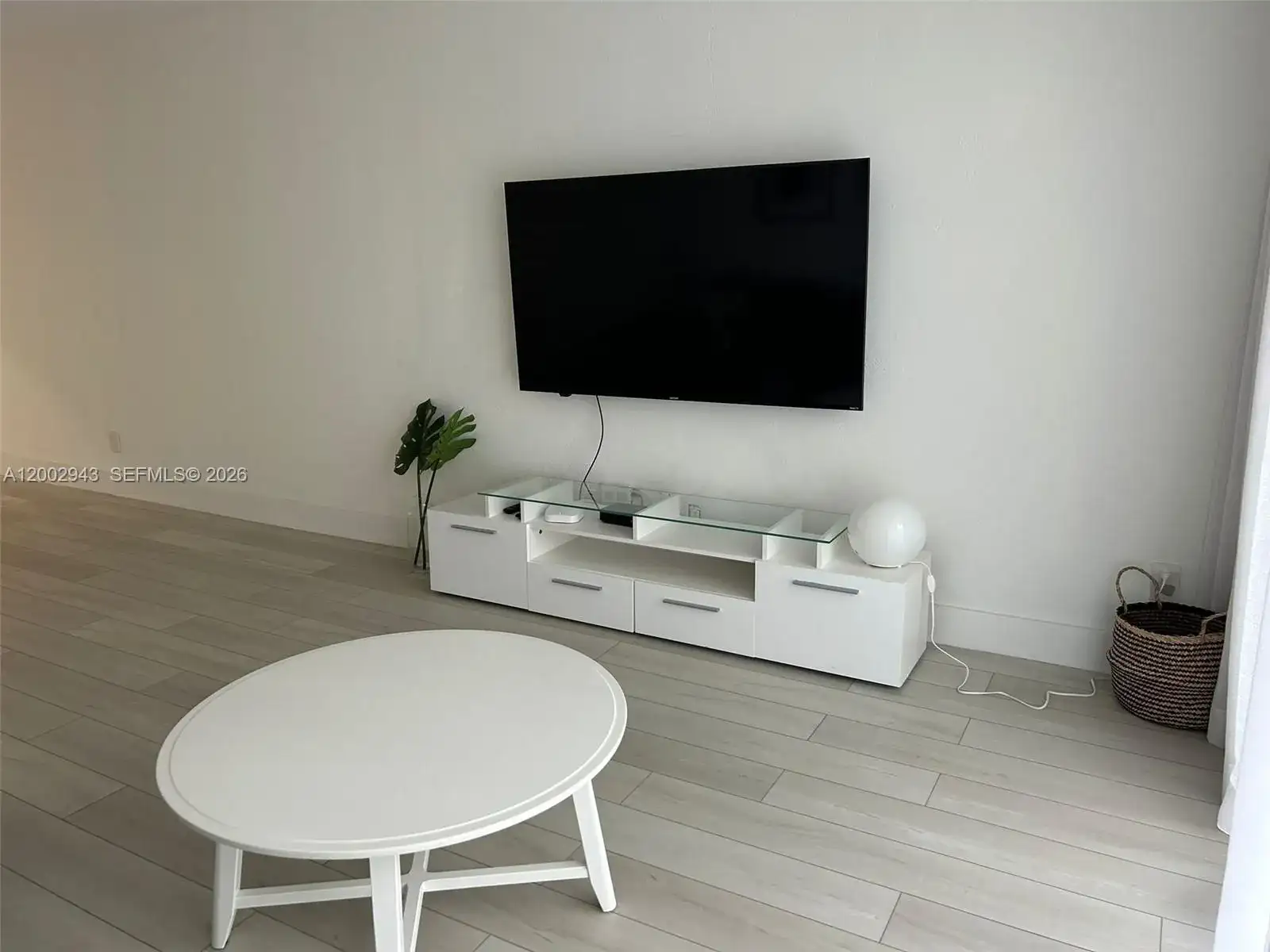 19390 Collins Ave # 118, Sunny Isles Beach FL 33160 photo 4