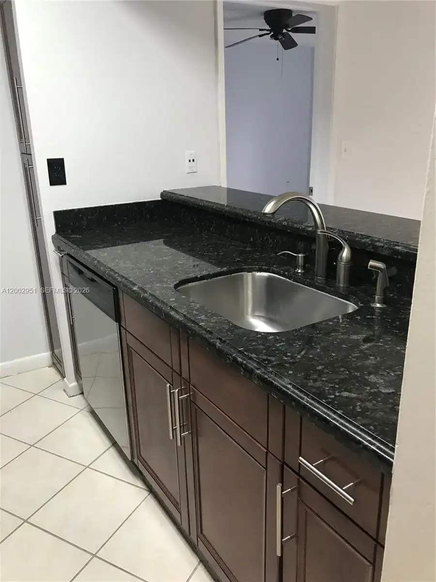 7075 NW 186th St # C408, Hialeah FL 33015 photo 2