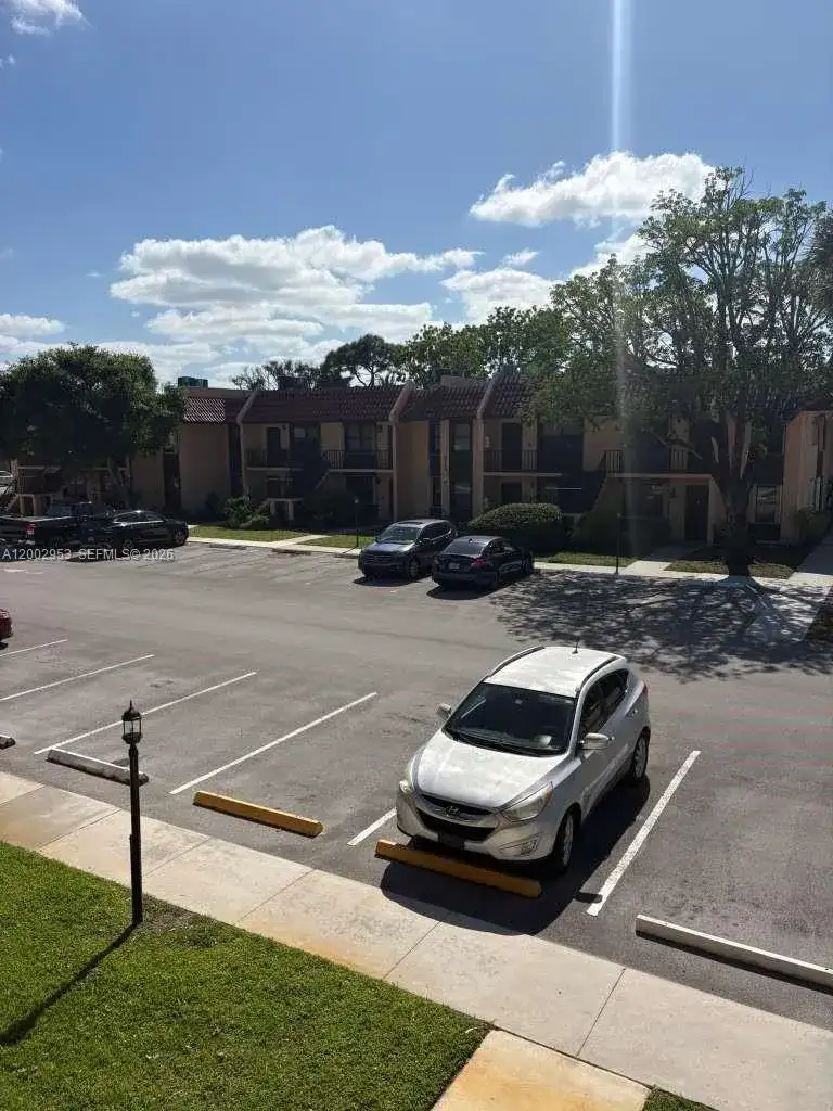5937 Forest Hill Blvd # 204, West Palm Beach FL 33415 photo 2