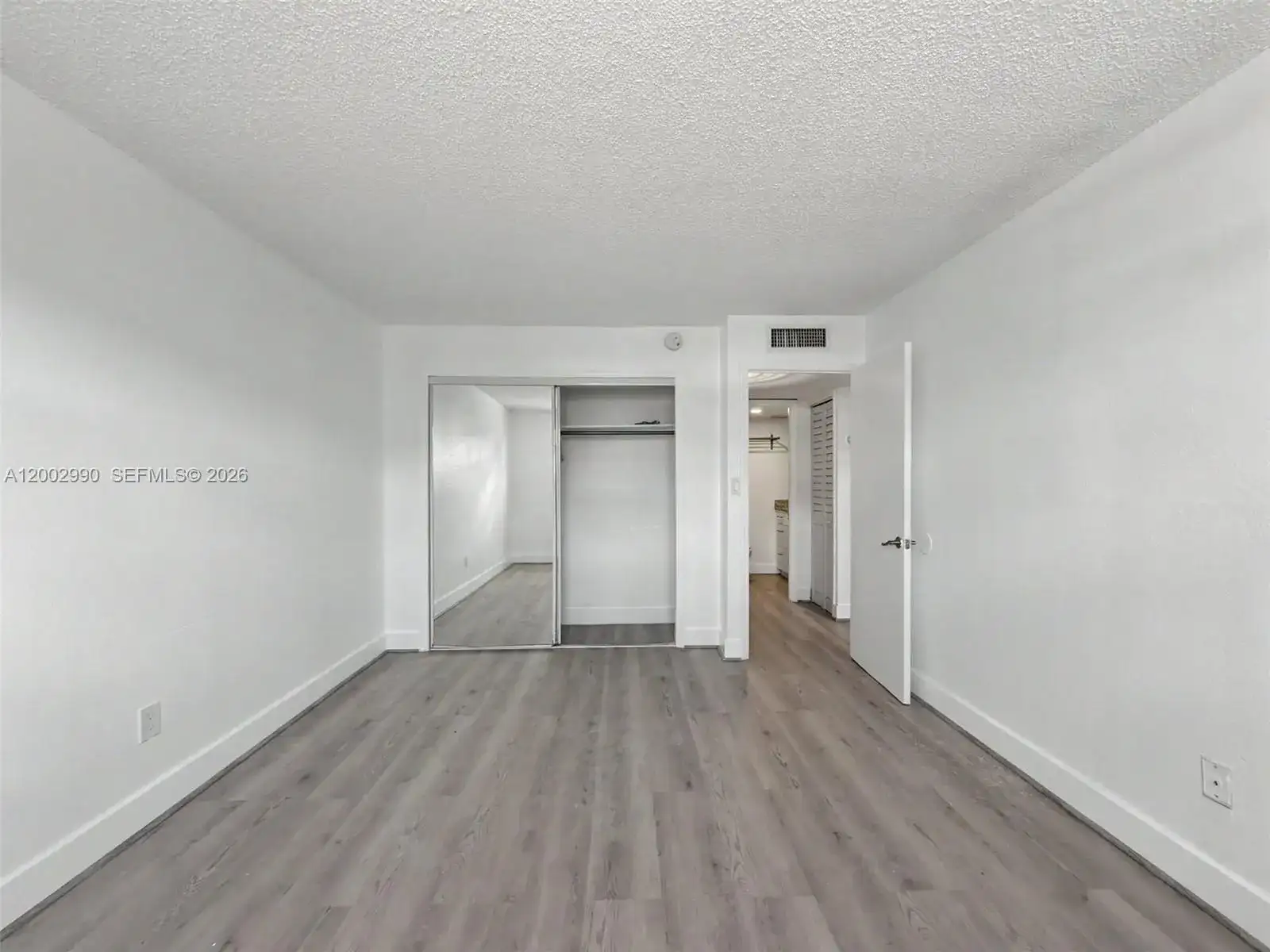 606 W 81st St # 120, Hialeah FL 33014 photo 3