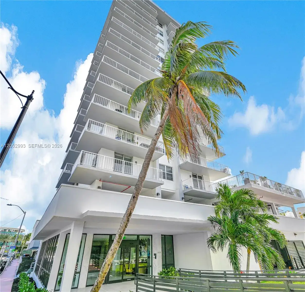 1 bedroom 1 bath Residential for sale at 2829 Indian Creek Dr # 410, Miami Beach FL 33140