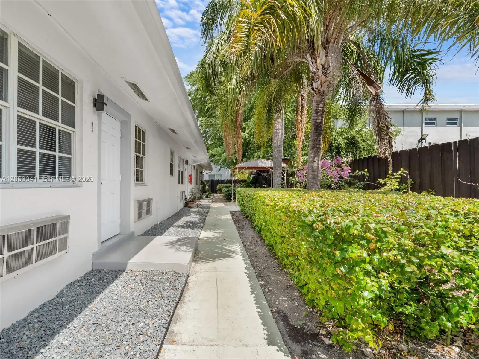 571 NE 67th St, Miami FL 33138