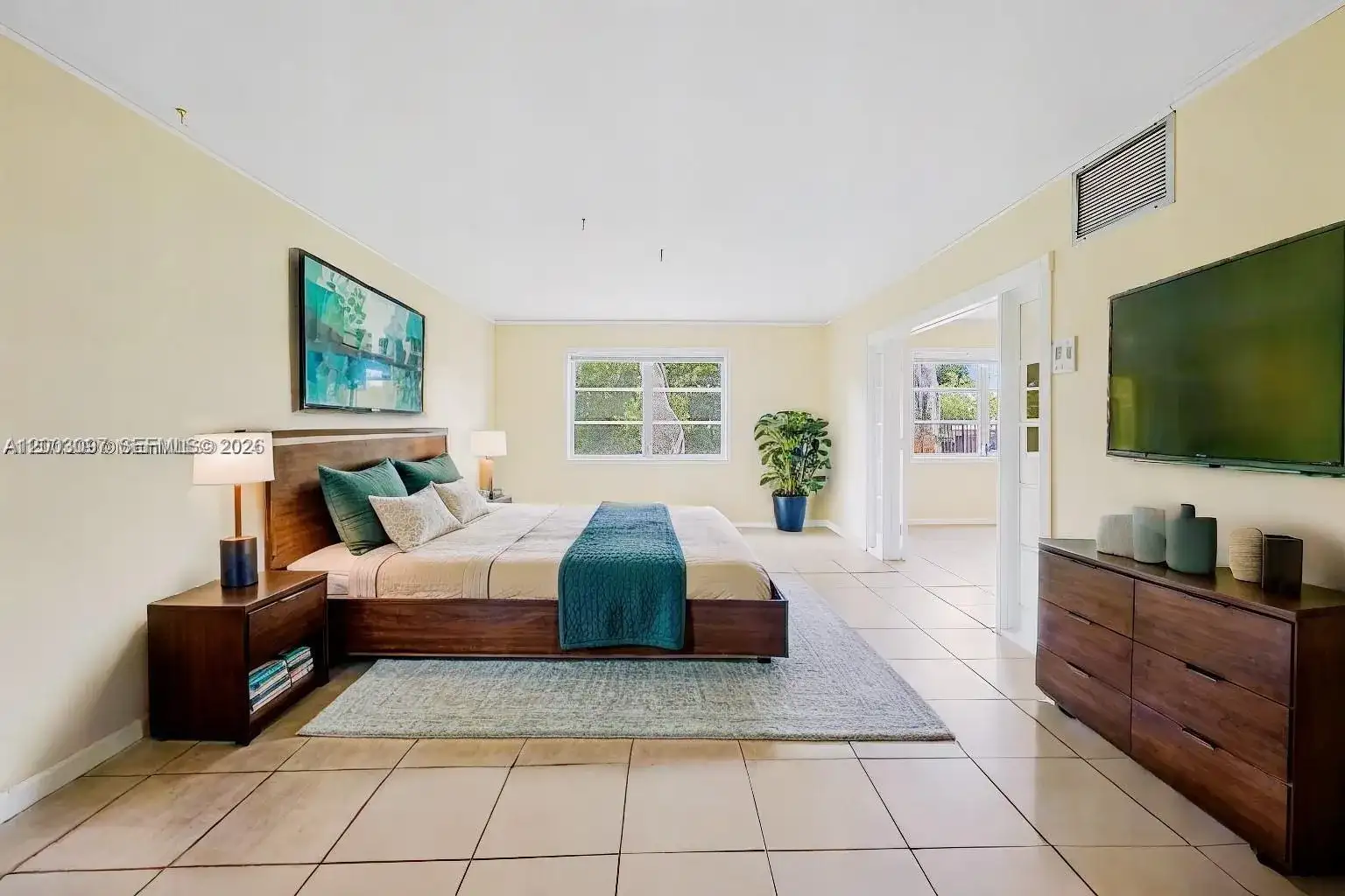 124 NE 19th Ct # 114B, Wilton Manors FL 33305 photo 4