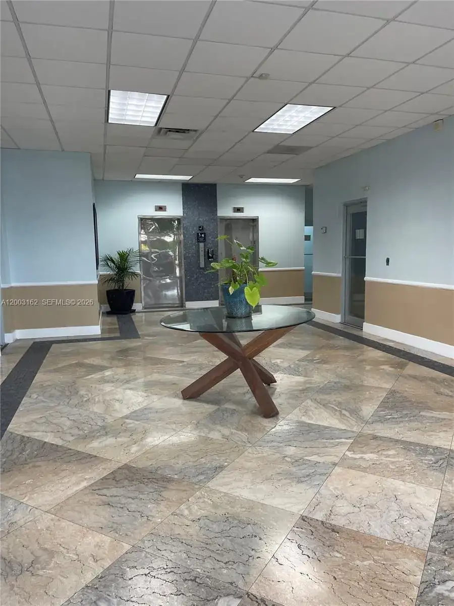 717 Ponce De Leon Blvd # 323, Coral Gables FL 33134 photo 3
