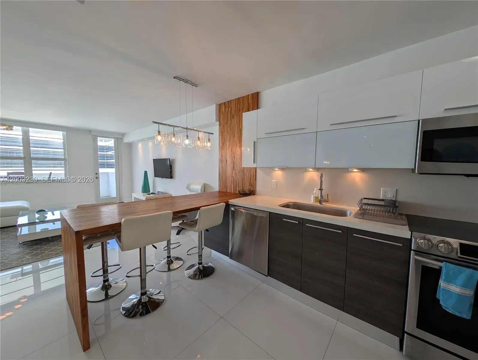 100 Lincoln Rd # 1008, Miami Beach FL 33139 photo 5