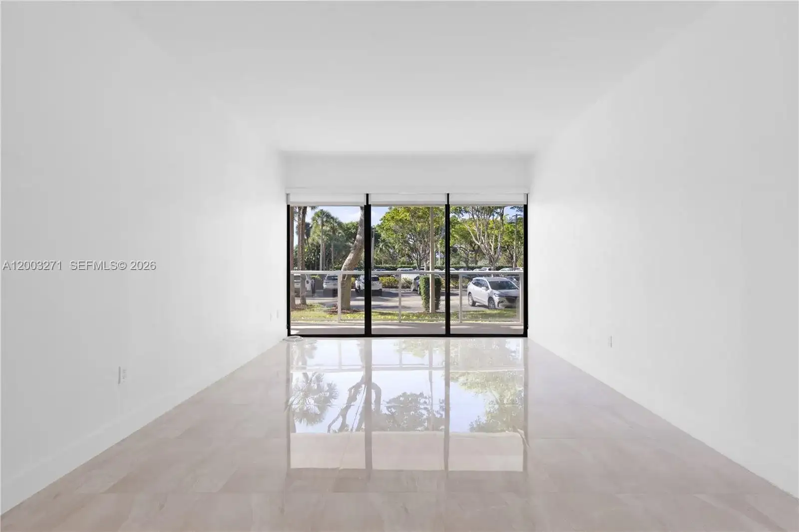 3731 N Country Club Dr # 124, Aventura FL 33180 photo 3