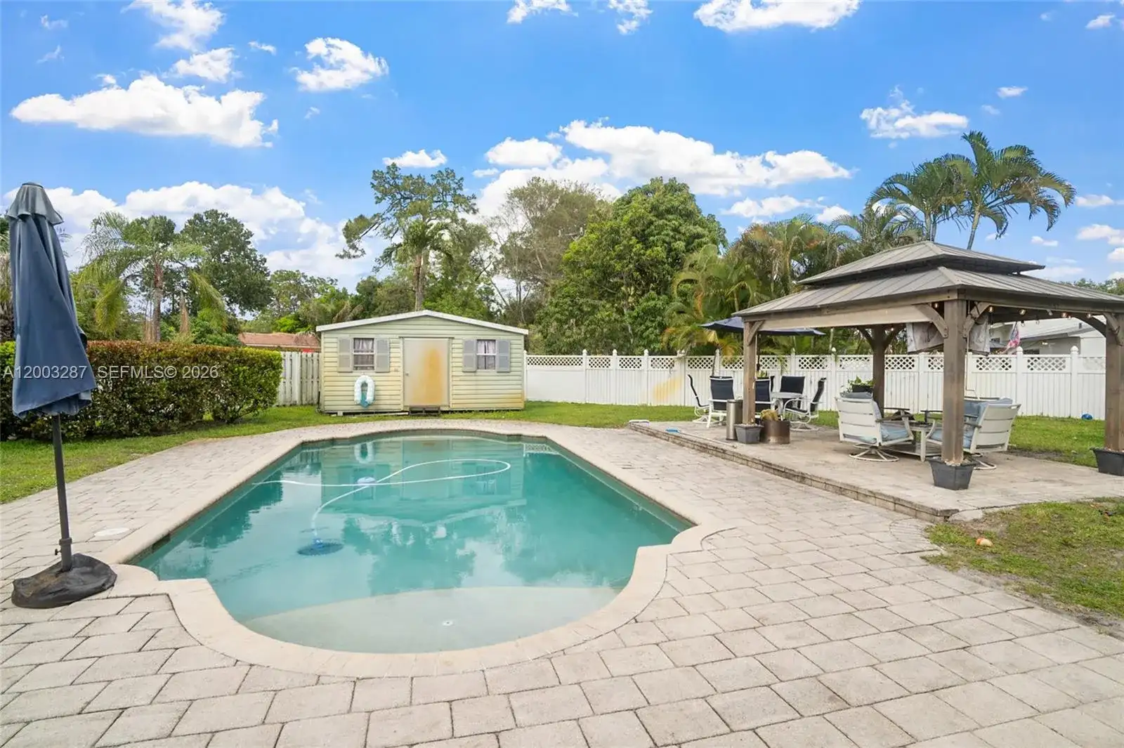 899 E Country Club Cir, Plantation FL 33317 photo 3
