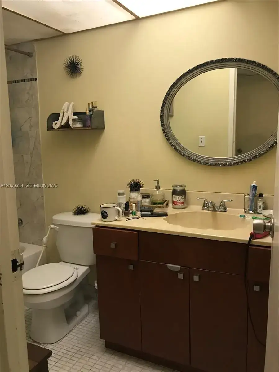 200 172nd St # 207, Sunny Isles Beach FL 33160 photo 4