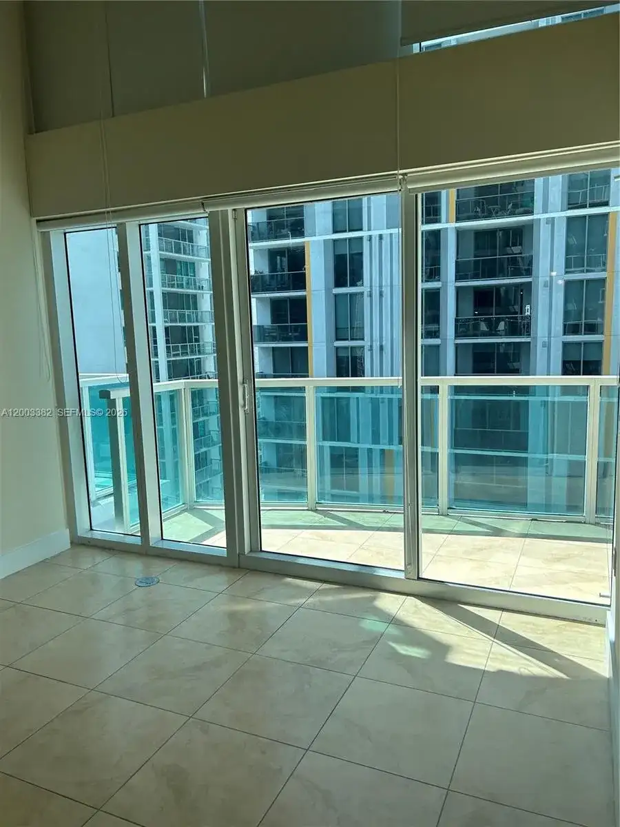 41 SE 5th St # 1108, Miami FL 33131 photo 5