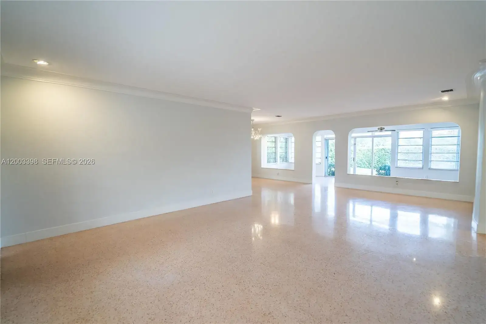 475 S Shore Dr, Miami Beach FL 33141 photo 5