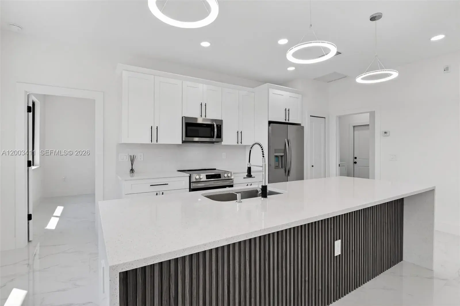 312 Rand Ave., Lehigh Acres FL 33974