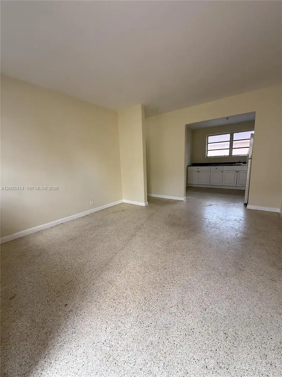 1725 NW 59th St # 3, Miami FL 33142 photo 2