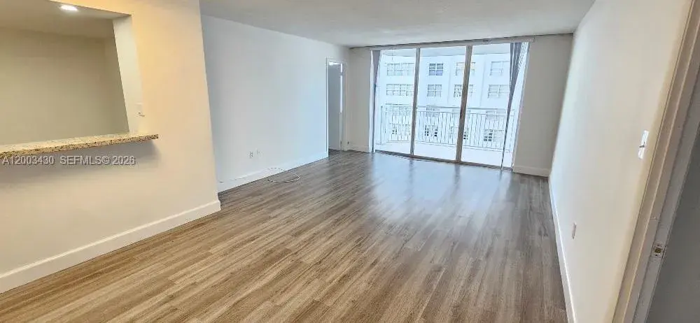 18051 Biscayne Blvd # 802, Aventura FL 33160
