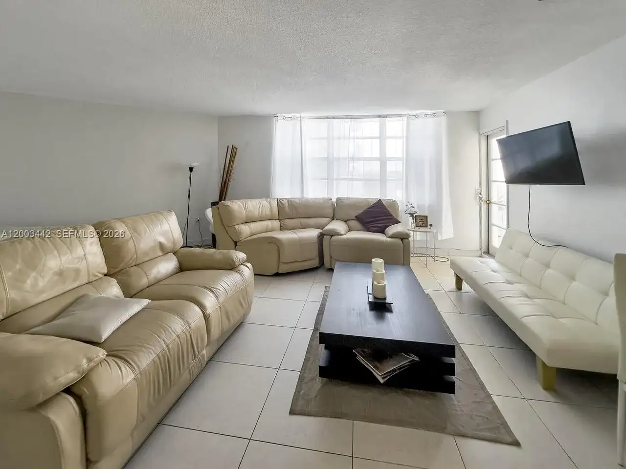 2750 NE 183rd St # 407, Aventura FL 33160 photo 2