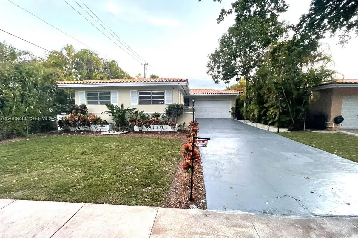 1556 San Benito Ave, Coral Gables FL 33134