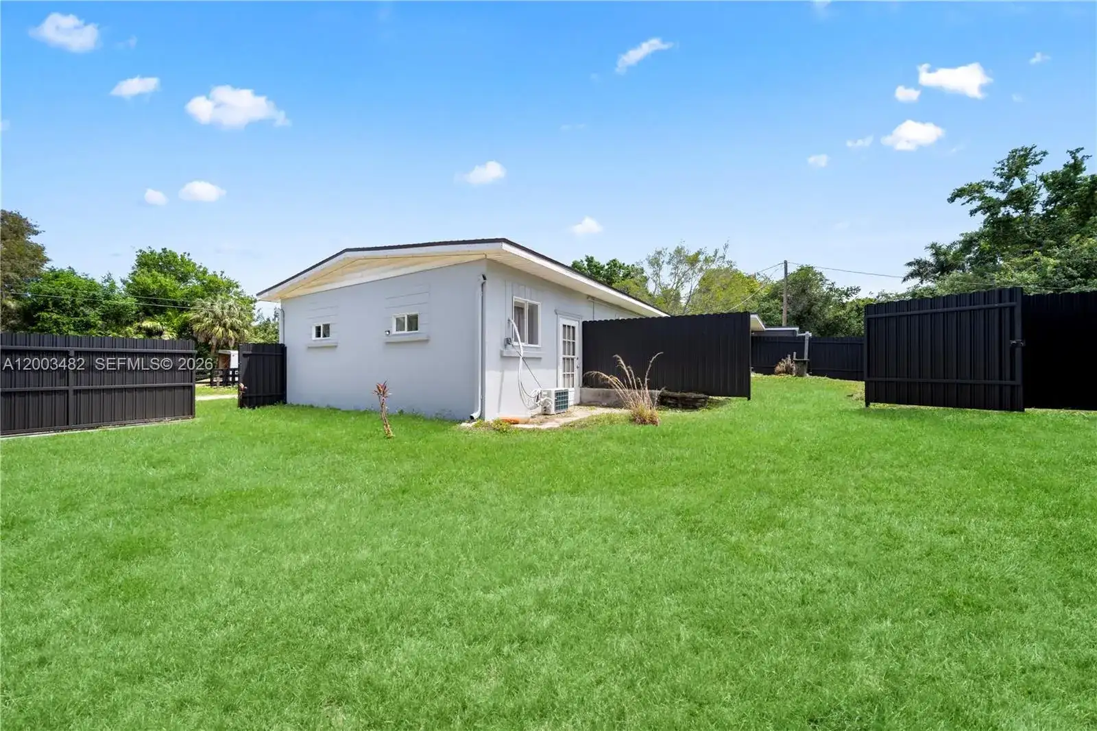 1507 Lavilla RD, Other City - In The State Of Florida FL 33950 photo 5
