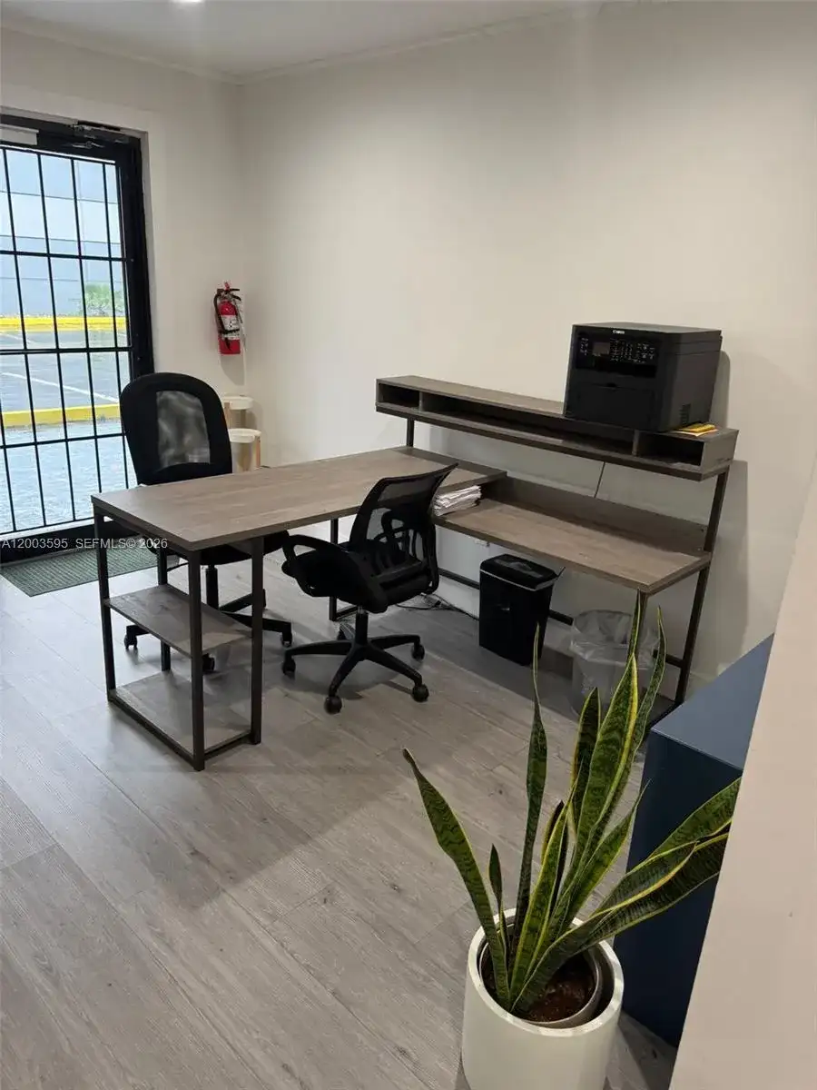 5520 NW 72nd Ave # 5520, Miami FL 33166 photo 2