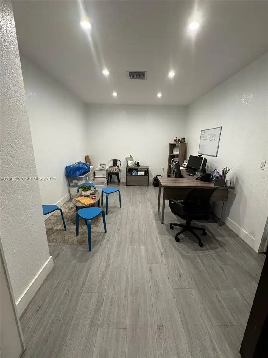 5520 NW 72nd Ave # 5520, Miami FL 33166 photo 3