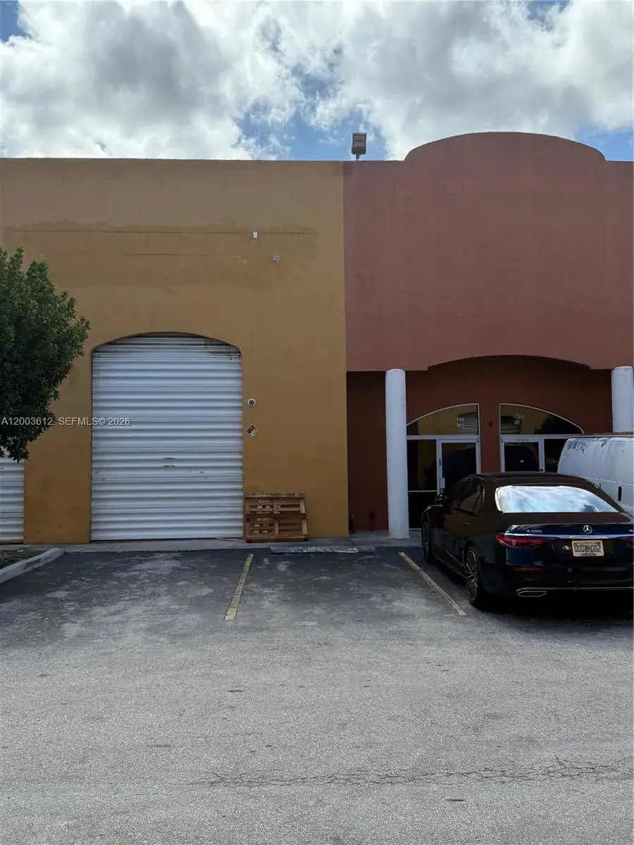 2954 W 84th St # 114, Hialeah FL 33018
