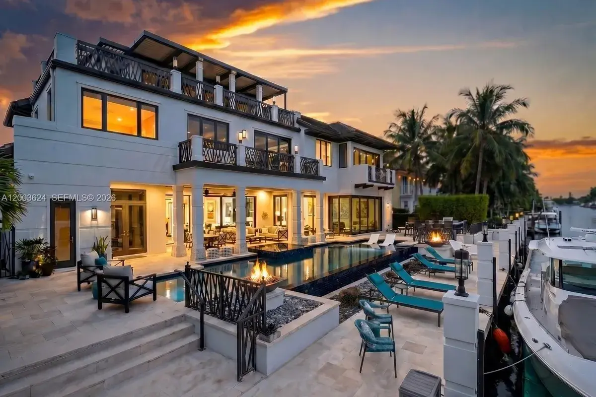 720 Isle Of Palms Dr, Fort Lauderdale FL 33301