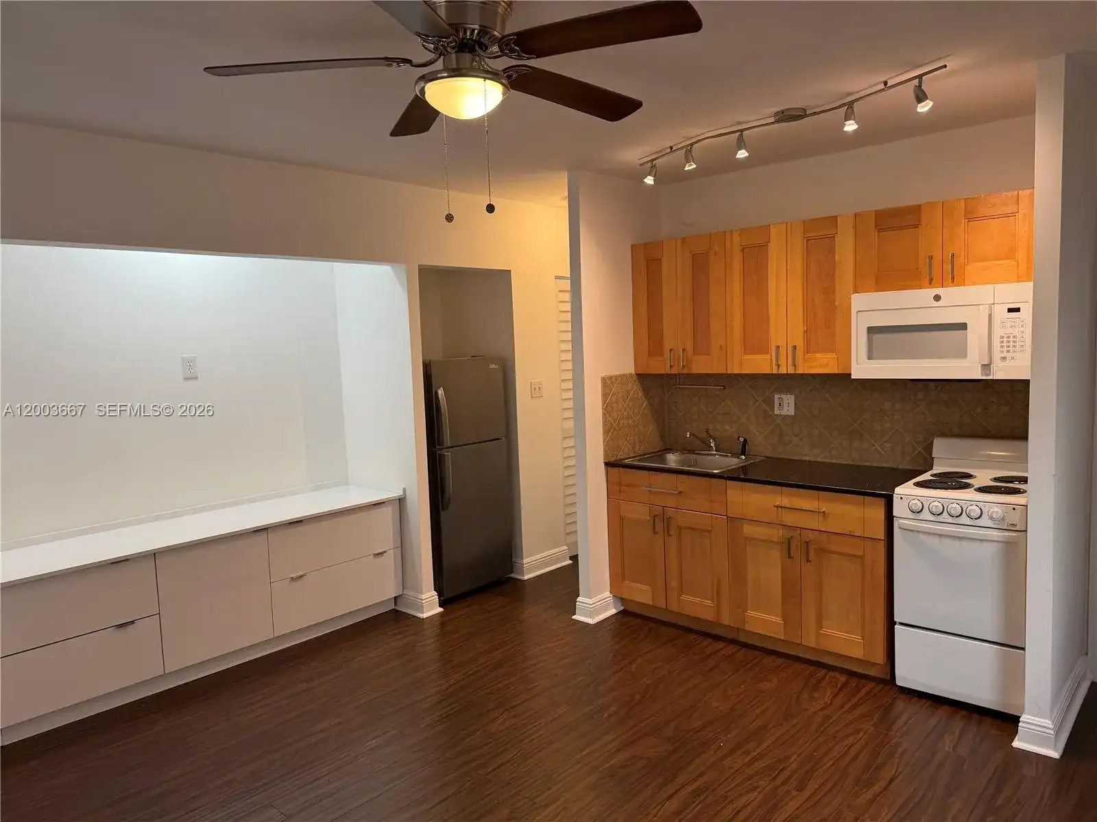 740 Michigan Ave # 7, Miami Beach FL 33139 photo 2