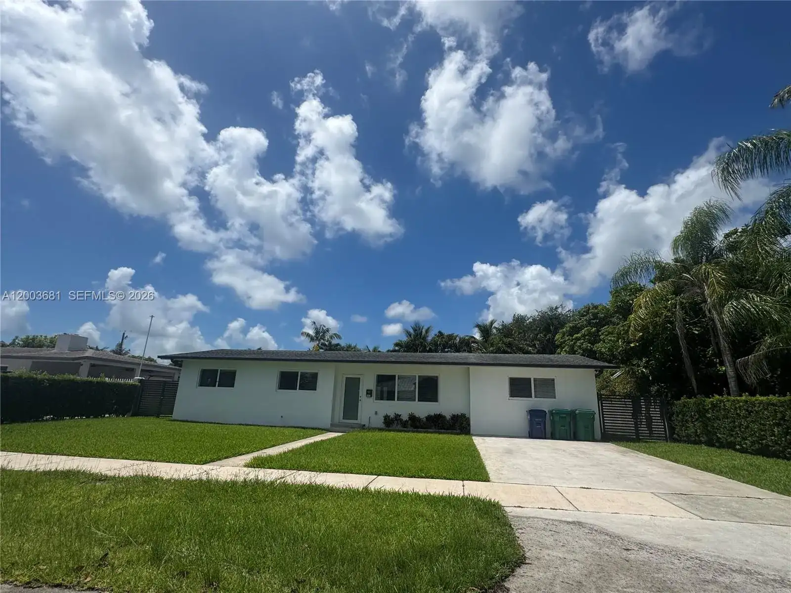 8640 SW 125th Ter, Miami FL 33156 photo 2