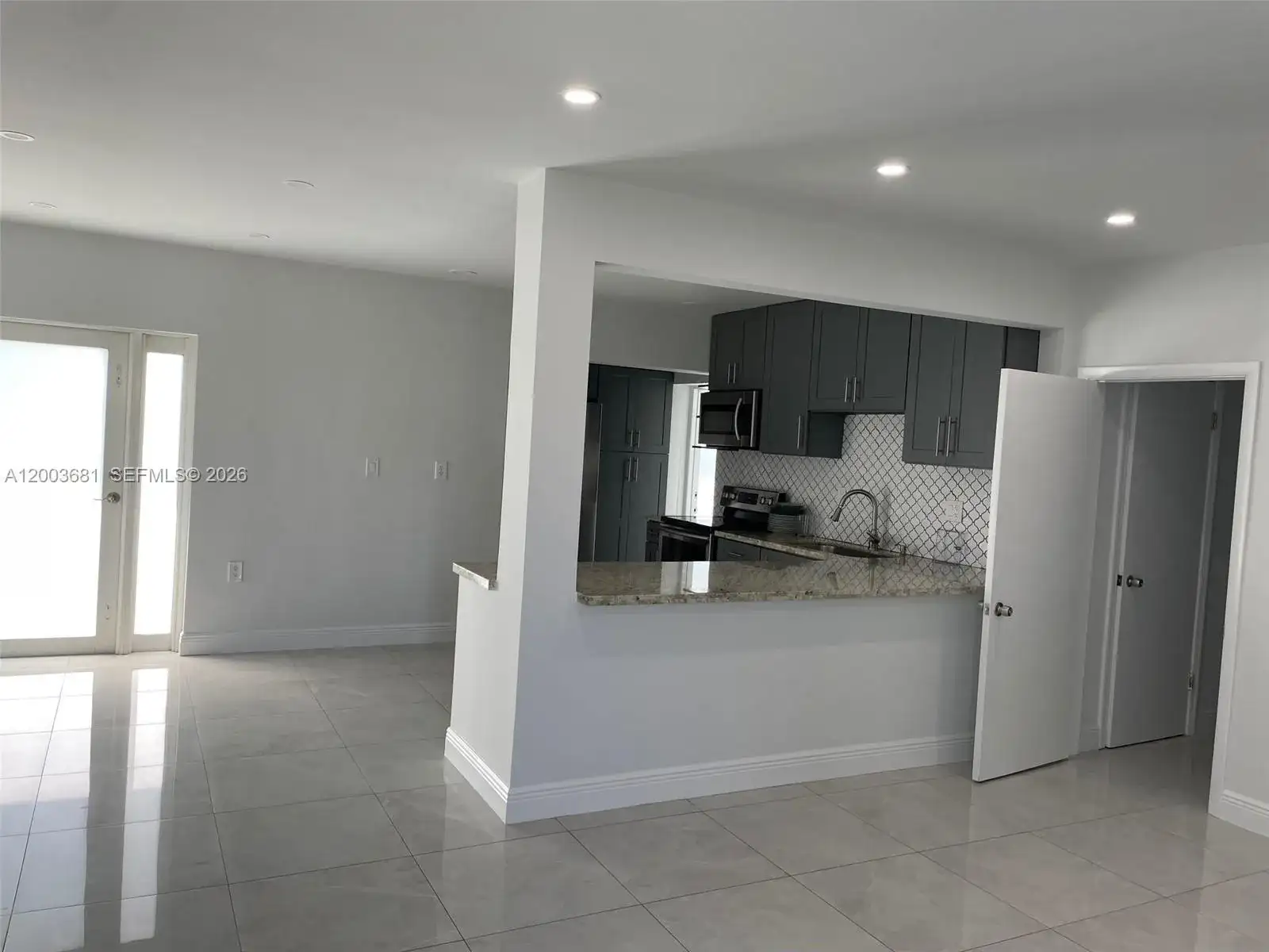 8640 SW 125th Ter, Miami FL 33156 photo 3