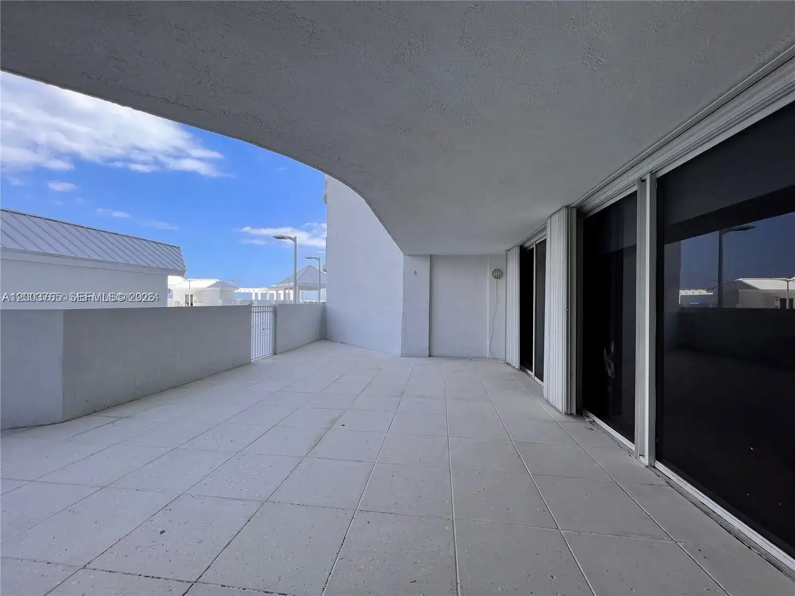 16711 Collins Ave # 602, Sunny Isles Beach FL 33160 photo 3