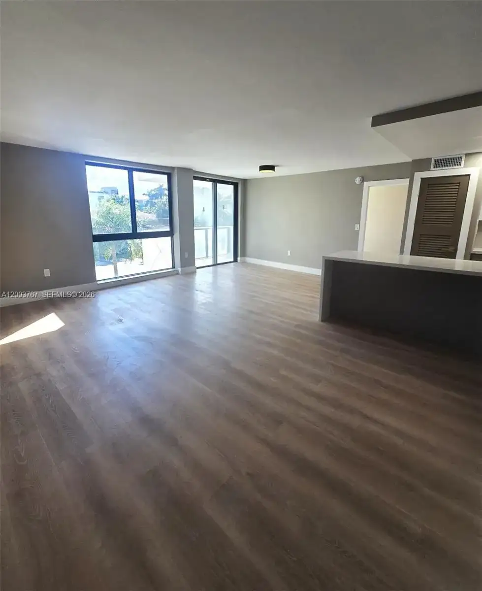 9800 W Bay Harbor Dr # 305, Bay Harbor Islands FL 33154 photo 3