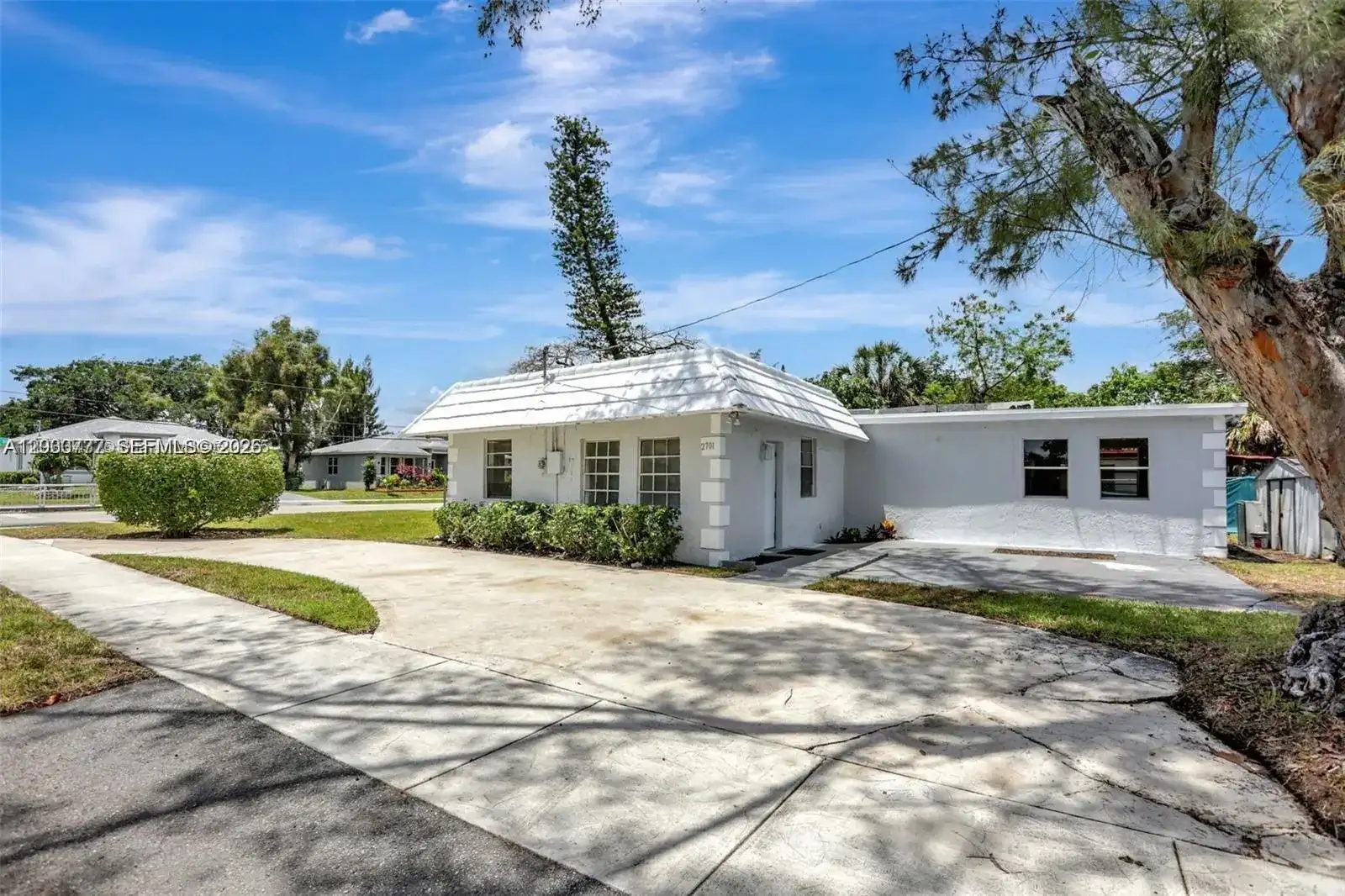 2701 NW 18th Ter # A, Oakland Park FL 33311 photo 2