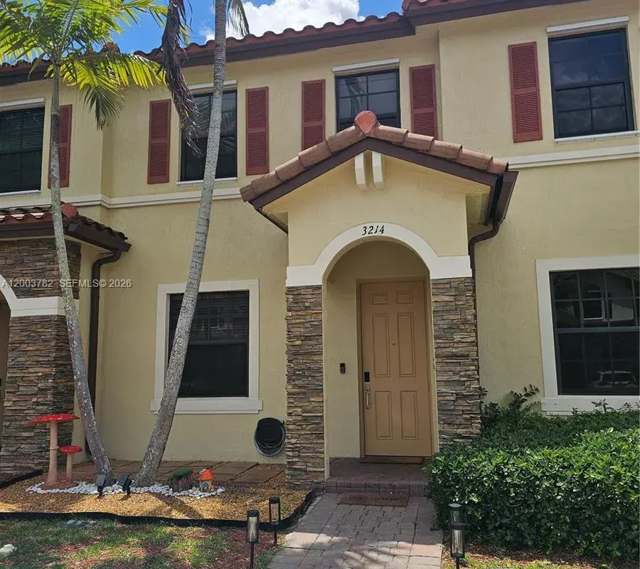 3214 SE 4th Ct, Homestead FL 33033
