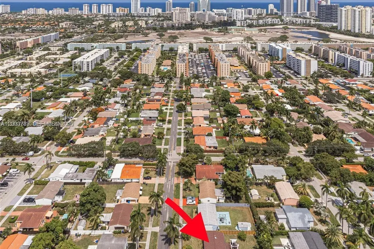 906 NE 6th St # 0, Hallandale Beach FL 33009