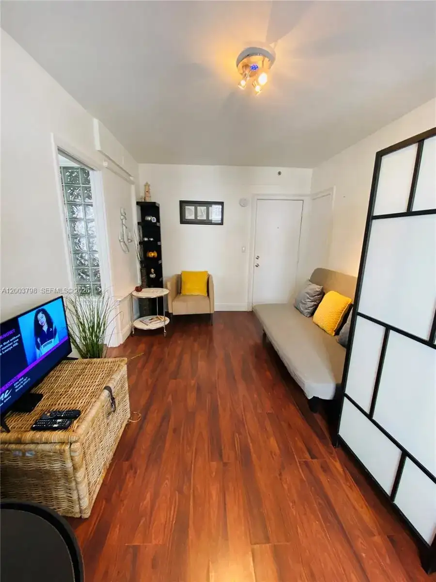 335 Ocean Dr # 228, Miami Beach FL 33139 photo 4