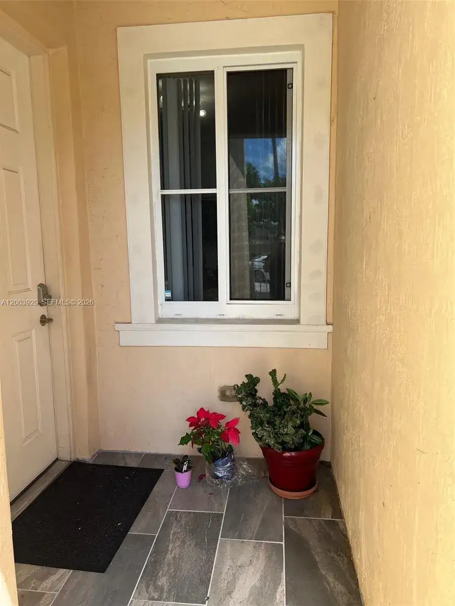 11021 SW 236th Ter, Homestead FL 33032 photo 3