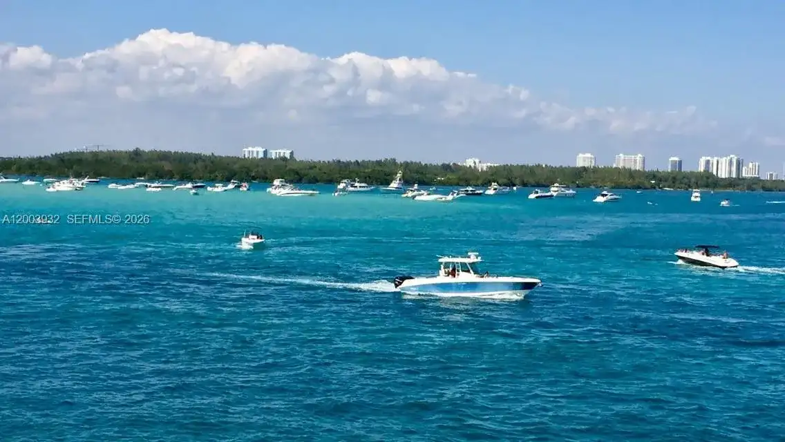 286 Bal Bay Dr # 2B, Bal Harbour FL 33154