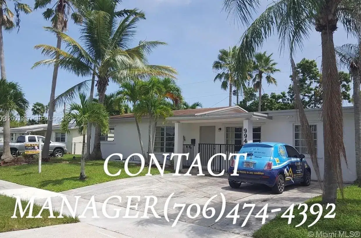 9940 Dominican Dr, Cutler Bay FL 33189
