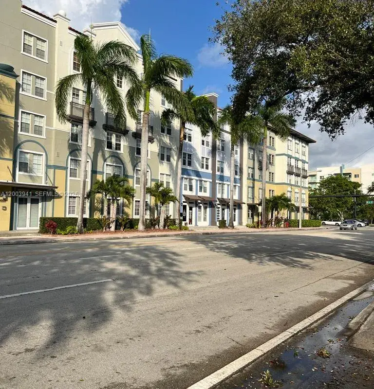 533 NE 3rd Ave # 238, Fort Lauderdale FL 33301